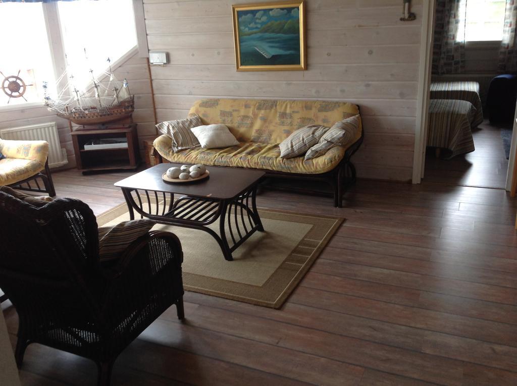 Villa Somosenranta Oikarainen ภายนอก รูปภาพ